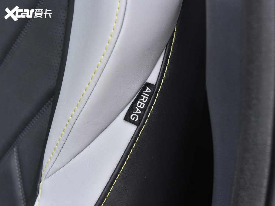 2023LCS75 PLUS  2.0T ԄŞ