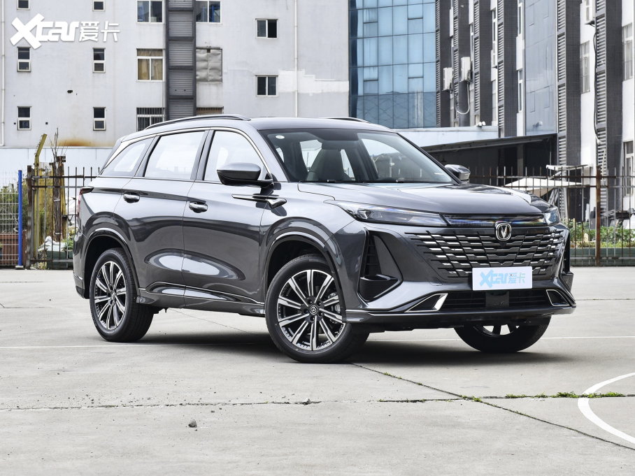 2023LCS75 PLUS  2.0T ԄF