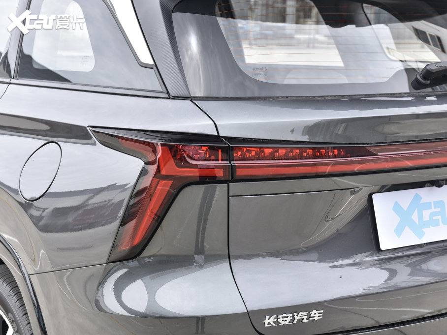 2023LCS75 PLUS  2.0T ԄF