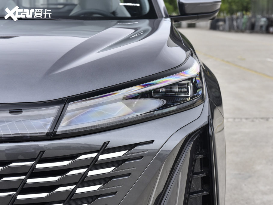 2023LCS75 PLUS  2.0T ԄF