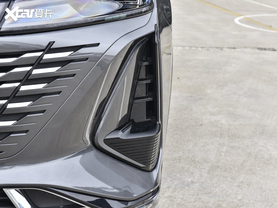 2023LCS75 PLUS  2.0T ԄF