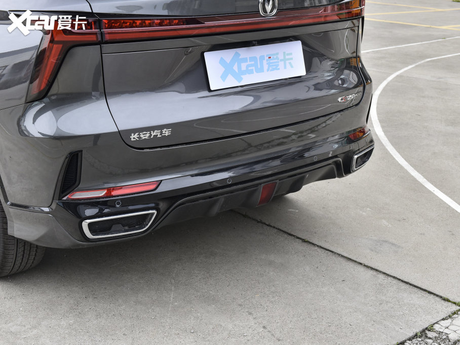 2023LCS75 PLUS  2.0T ԄF