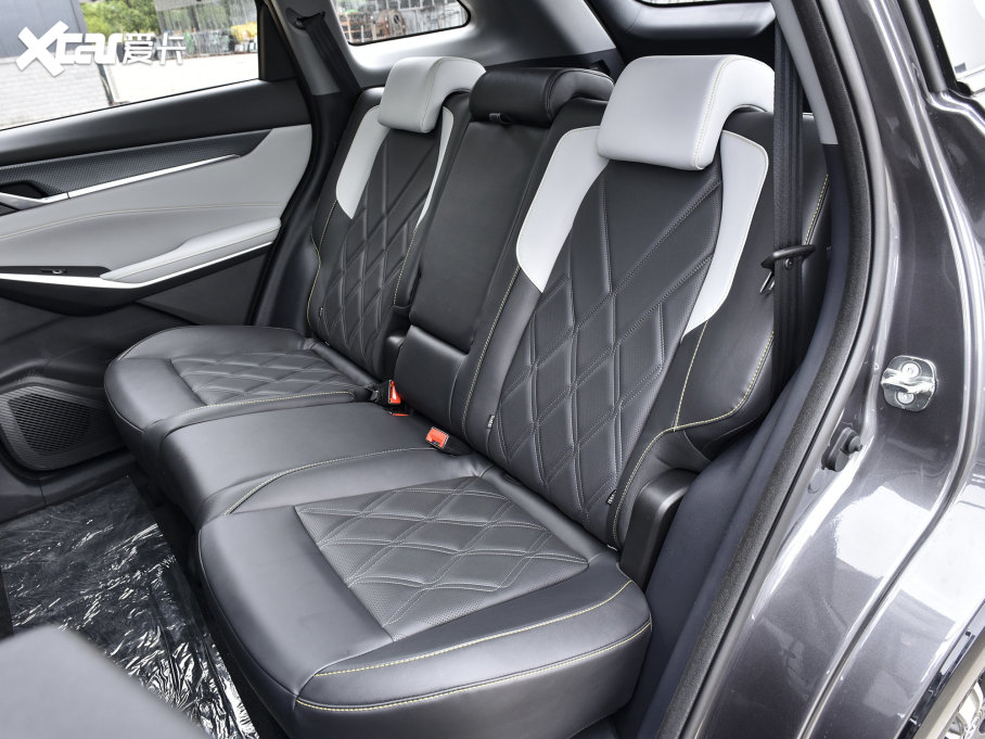 2023LCS75 PLUS  2.0T ԄF