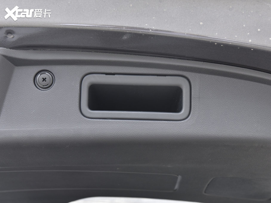 2023LCS75 PLUS  2.0T ԄF