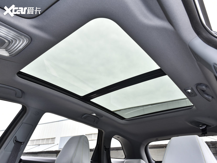 2023LCS75 PLUS  2.0T ԄF