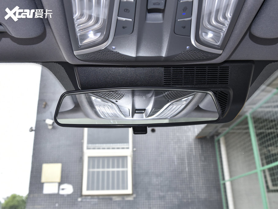 2023LCS75 PLUS  2.0T ԄF