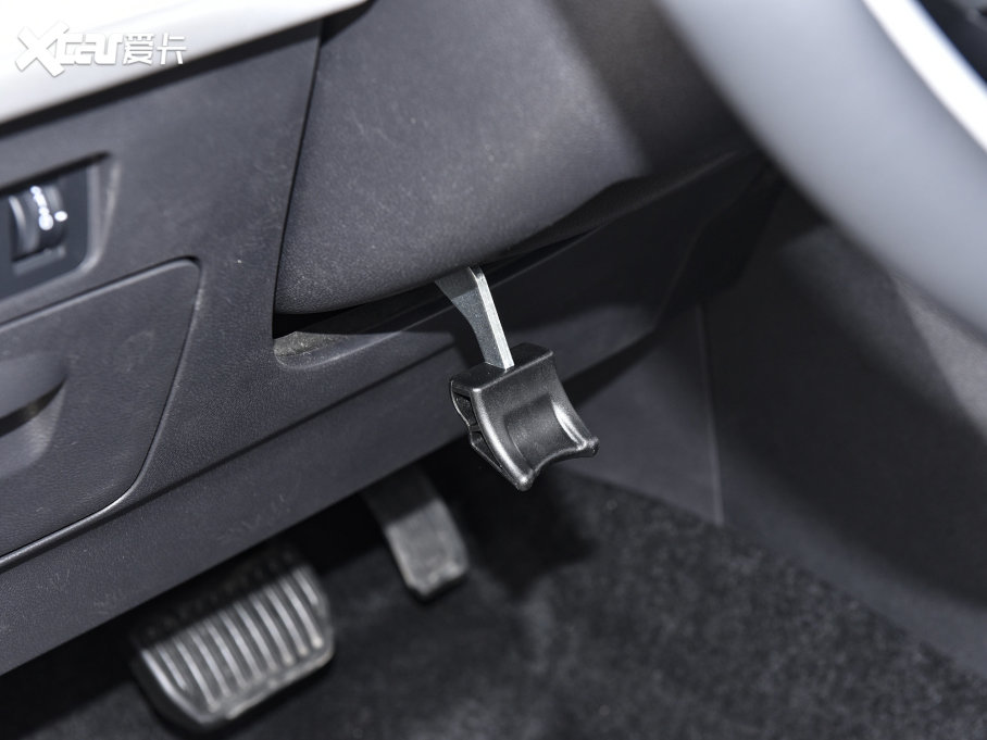 2023LCS75 PLUS  2.0T ԄF