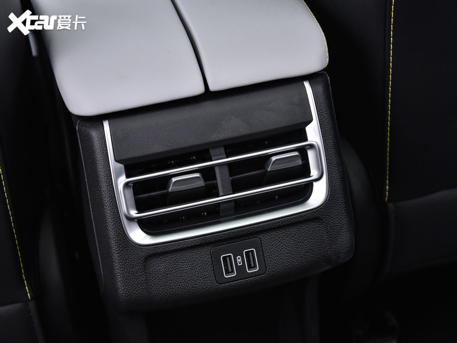 2023LCS75 PLUS  2.0T ԄF