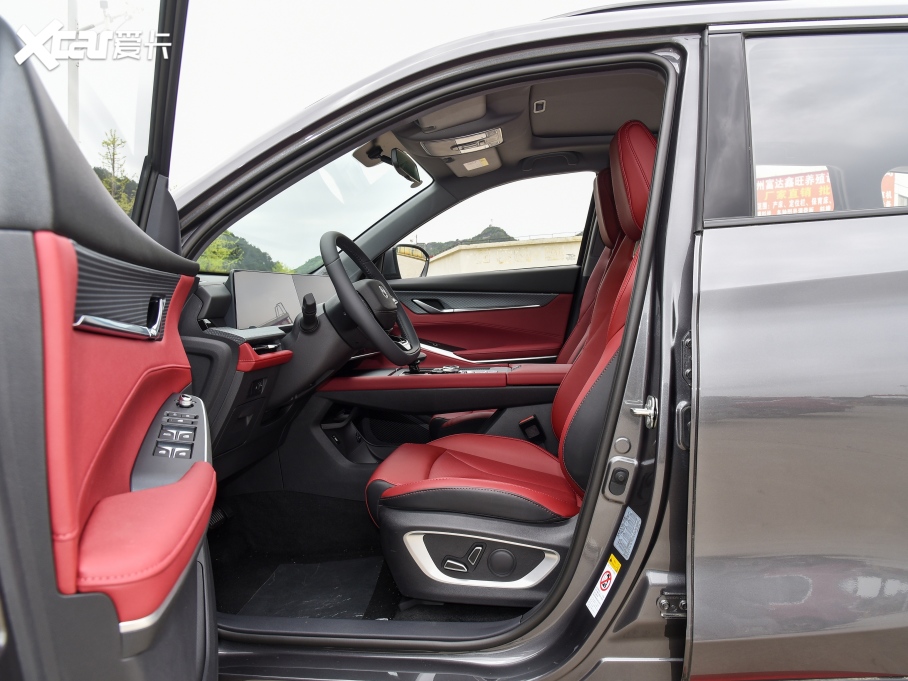 2023L(zhng)CS75 PLUS ڶ 1.5T Ԅ(dng)Ӣ