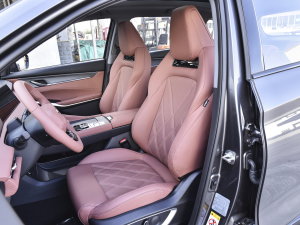 2023 1.5T ԄI(lng) {