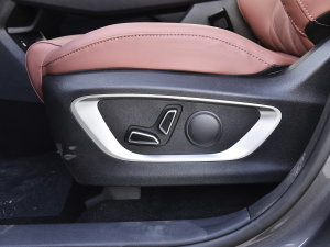 2023 1.5T ԄI(lng) {{(dio)(ji)