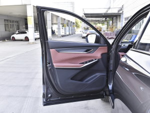 2023 1.5T Ԅ(dng)I(lng) {λ܇(ch)T(mn)