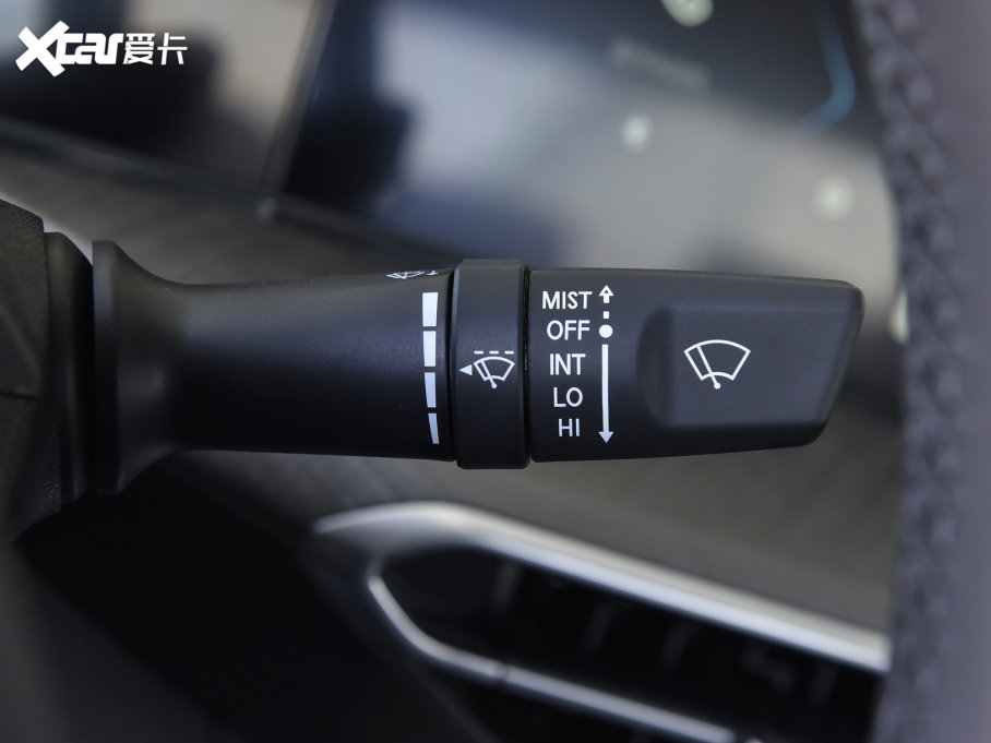 2023���݄� ������ PLUS �{�LNE 1.4T GDI DCT���F��