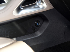 2024Tʿ Ş p늙C п؅^