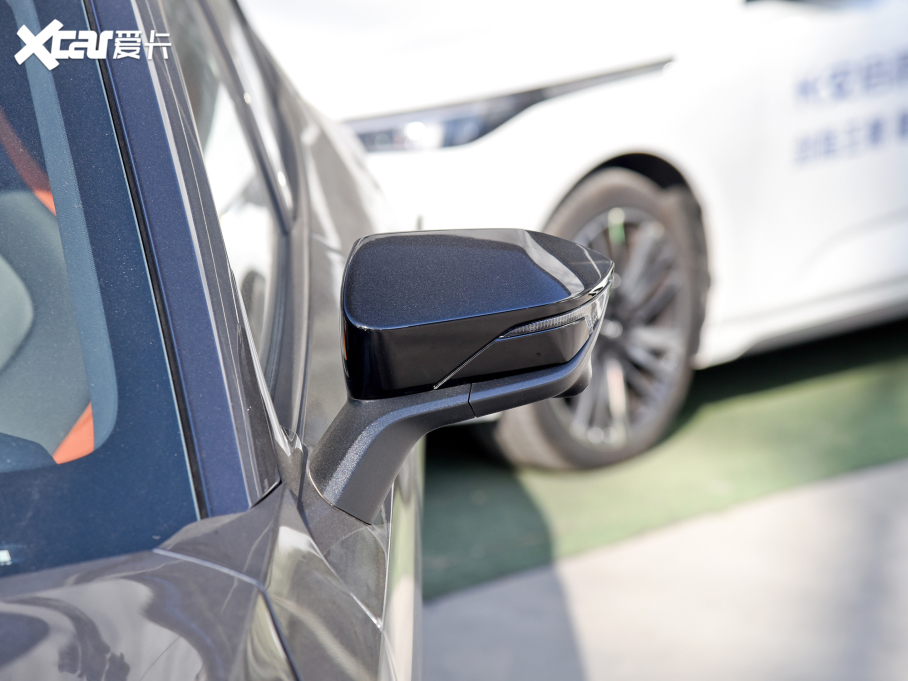 2024LUNI-V 1.5T F\(yn)(dng)