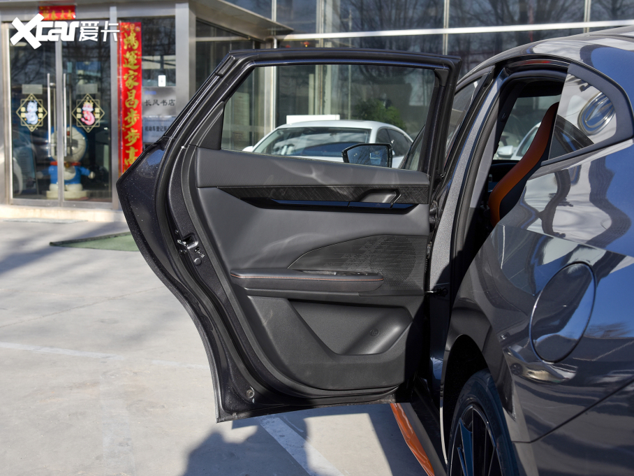 2024L(zhng)UNI-V 1.5T F\(yn)(dng)