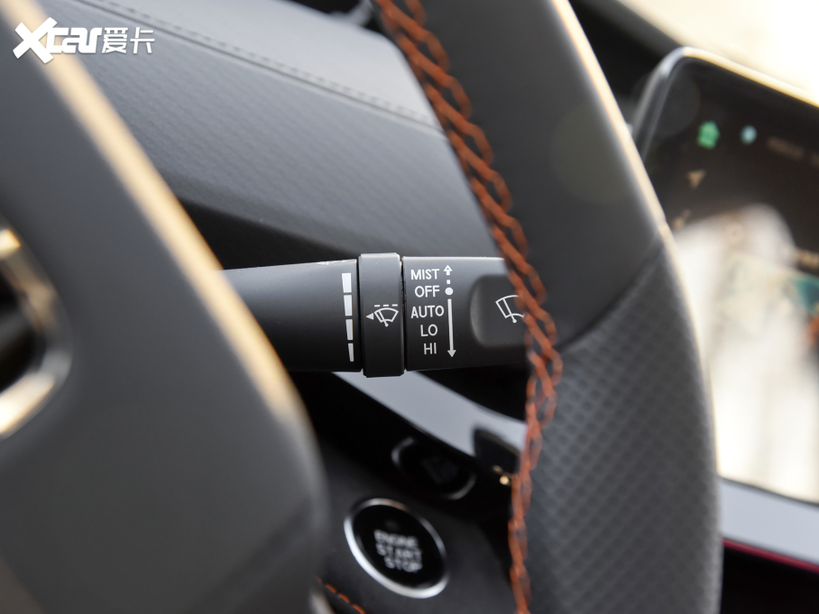 2024���L��UNI-V 1.5T ���F�\����