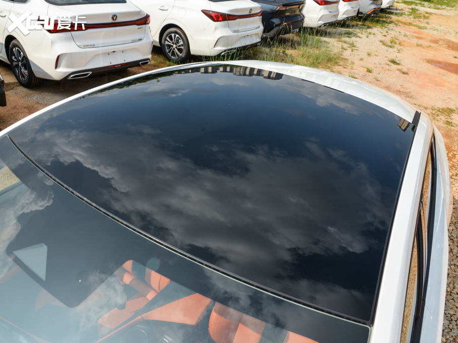 2024���L��UNI-V 2.0T ���ܰ�