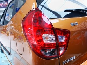 2010款1.3L 手动标准版 细节外观