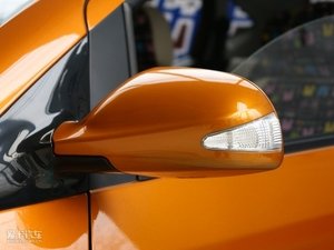 2010款1.3L 手动标准版 细节外观