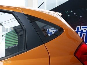2010款1.3L 手动标准版 细节外观