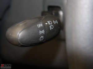 2010款1.3L 手动基本版 中控区