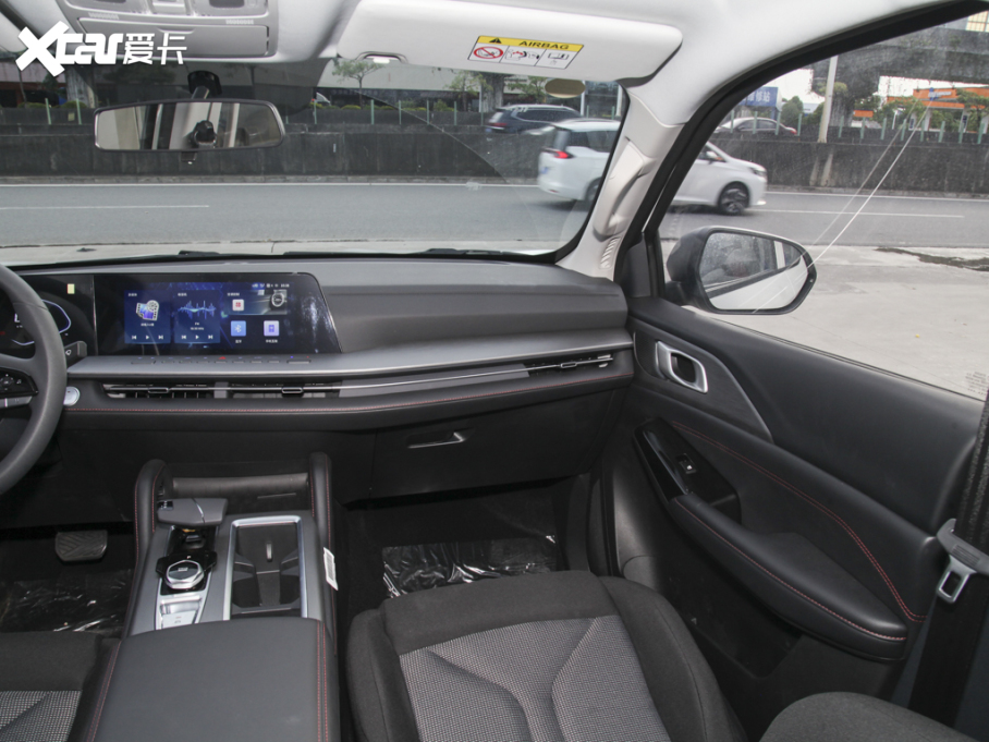 2024LF70{L 2.0TԄ̈́ L 