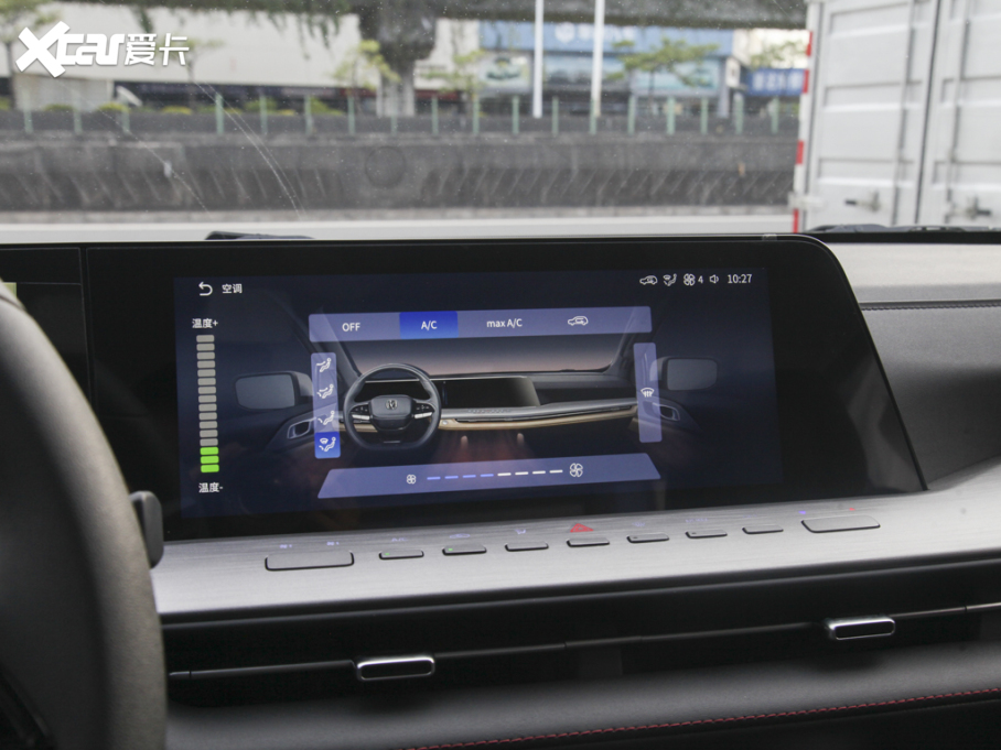 2024LF70{L 2.0TԄ̈́ L 