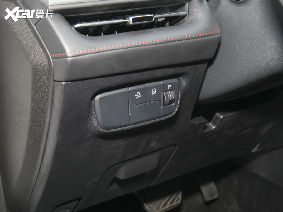 2024LF70{L 2.0TԄ̈́ L 