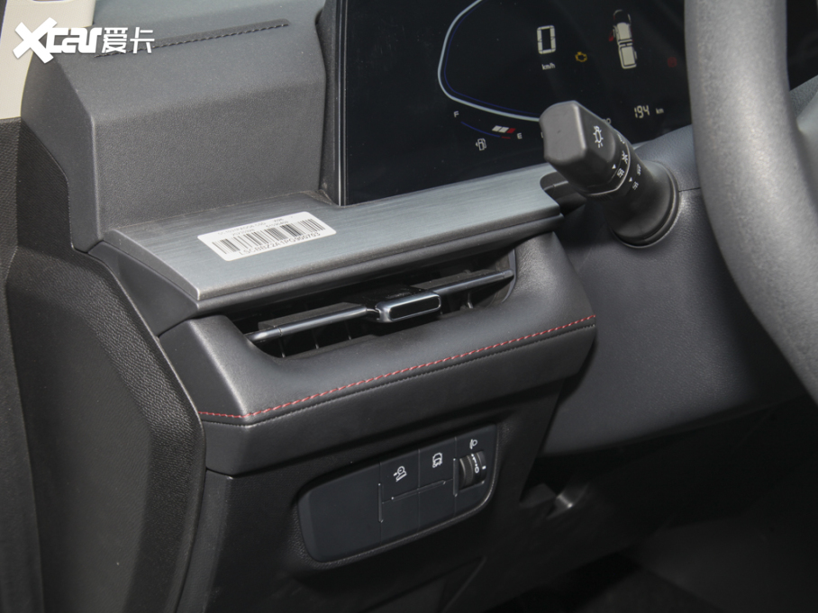 2024LF70{L 2.0TԄ̈́ L 