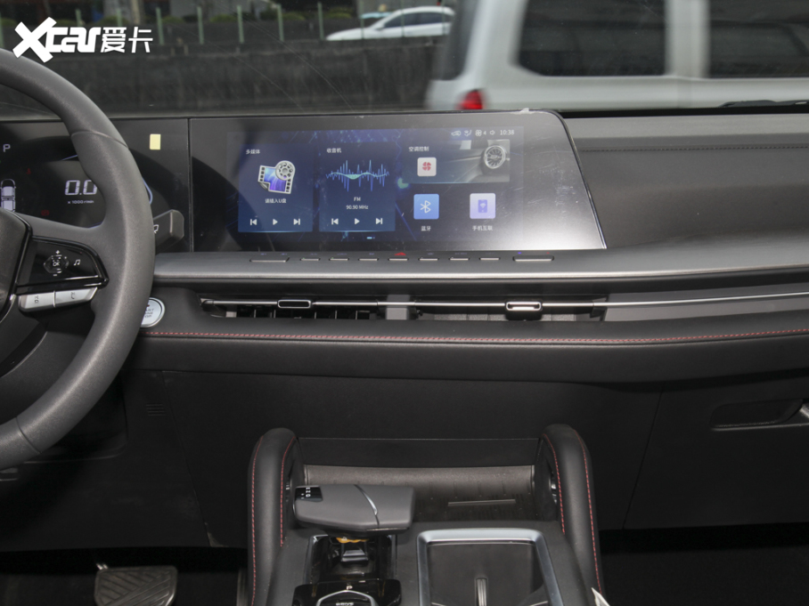 2024LF70{L 2.0TԄ̈́ L 