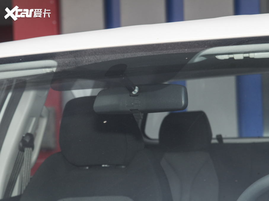 2024LF70{L 2.0TԄ̈́ L 