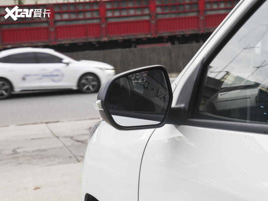 2024LF70{L 2.0TԄ̈́ L 