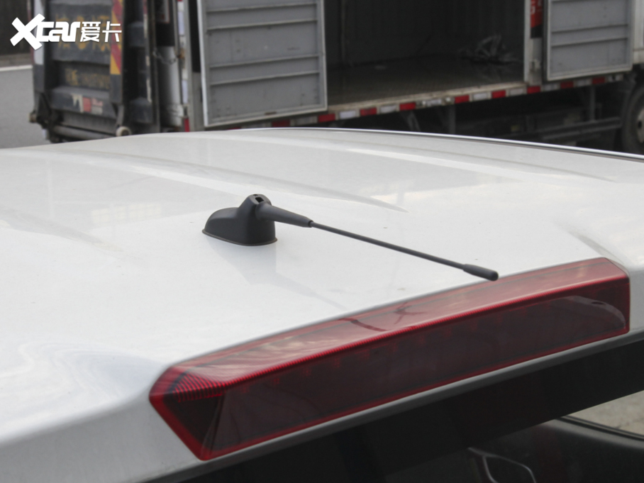 2024L(zhng)F70{(ln)L 2.0TԄ(dng)(q)̈́(chung) L(zhng) 