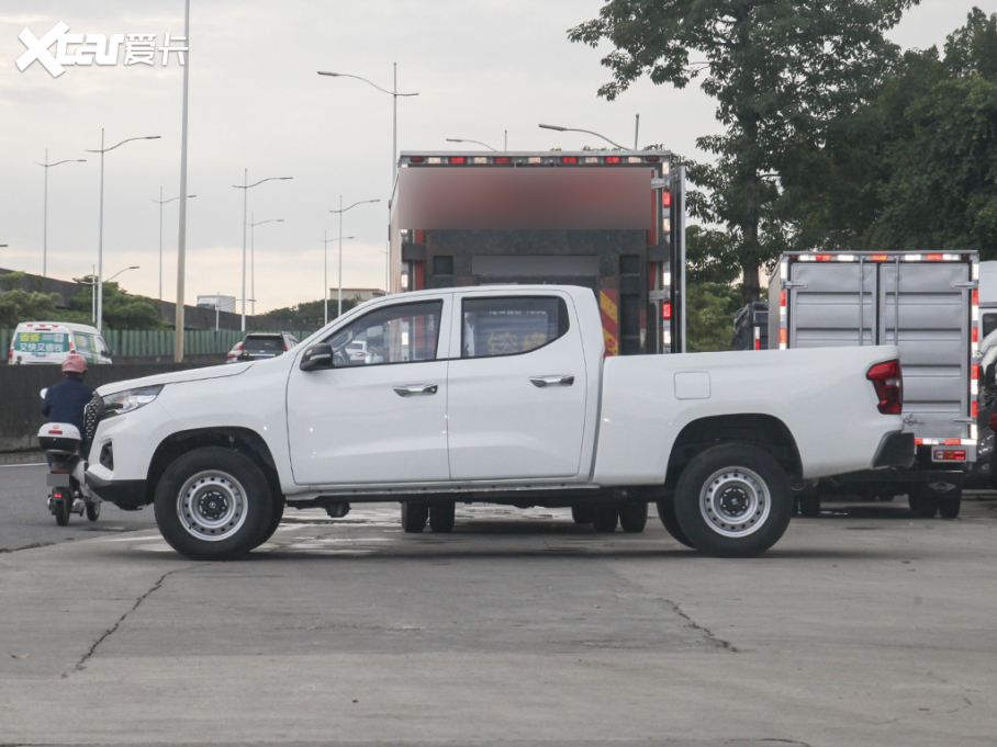 2024L(zhng)F70{(ln)L 2.0TԄ(dng)(q)̈́(chung) L(zhng) 