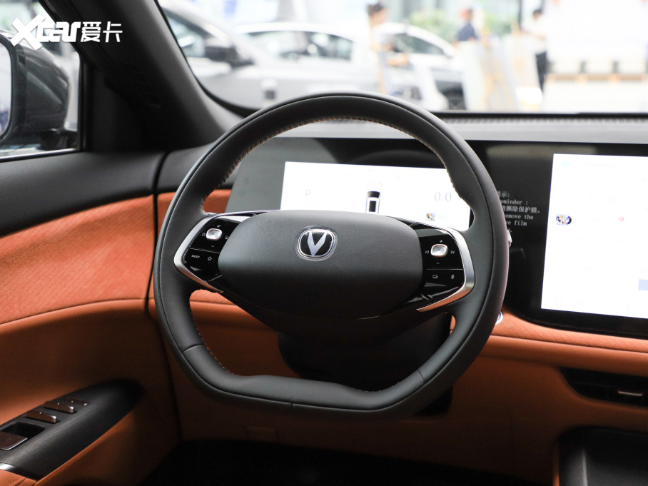 2025LCS75 PLUS Ĵ 1.5T {L 