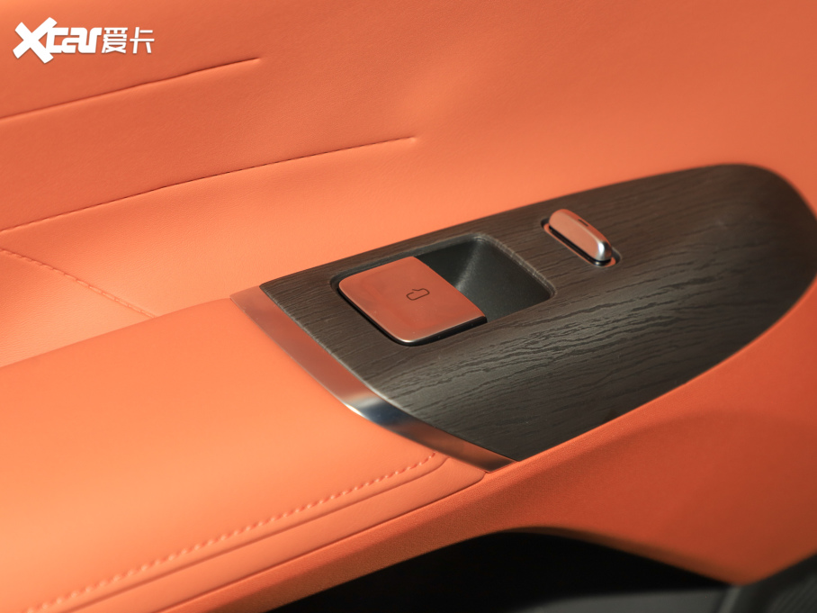 2025LCS75 PLUS Ĵ 1.5T {L 