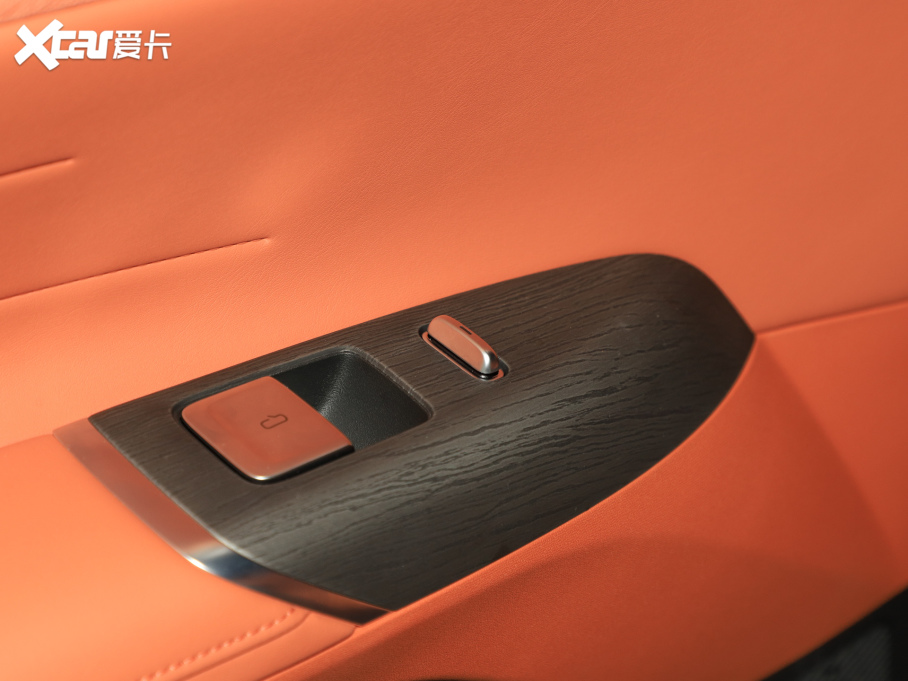 2025LCS75 PLUS Ĵ 1.5T {L 