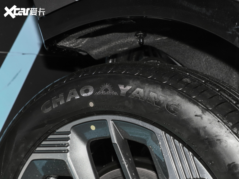 2025LCS75 PLUS Ĵ 1.5T {L 