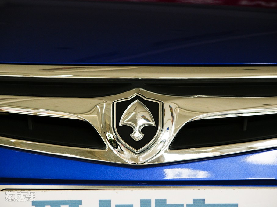 2010LCX30Ɏ 1.6L քӺA