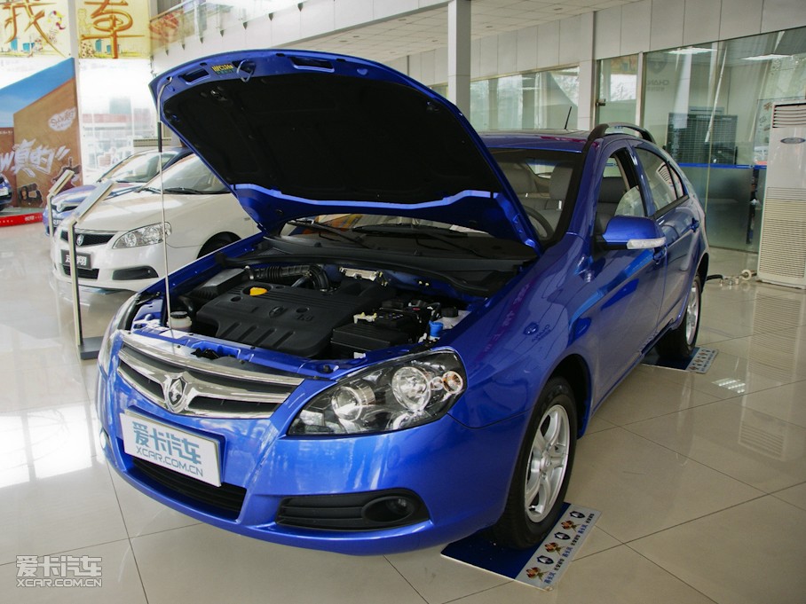 2010L(zhng)CX30Ɏ 1.6L ք(dng)A