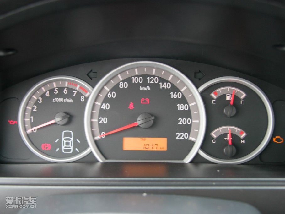 2010LCX30Ɏ 1.6L ք\Ӱ