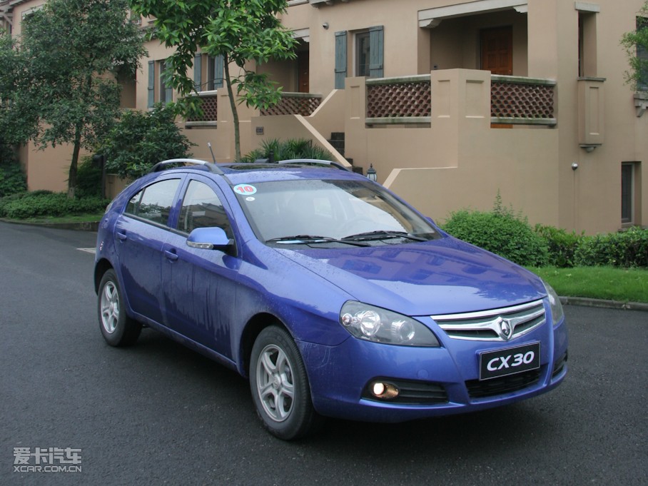 2010LCX30Ɏ 1.6L ք\Ӱ