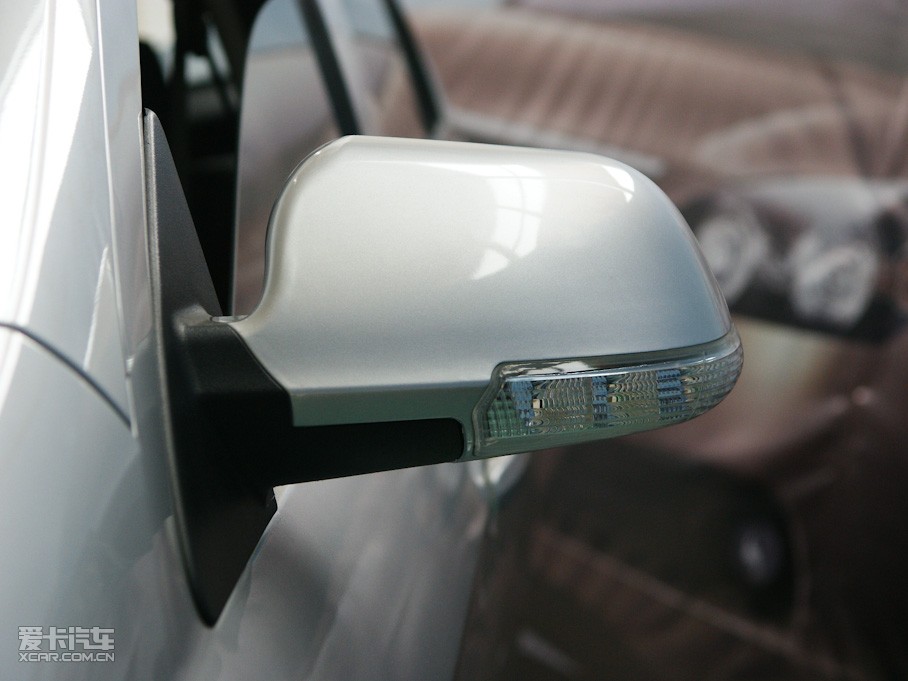 2010LCX30Ɏ 1.6L ք\Ӱ