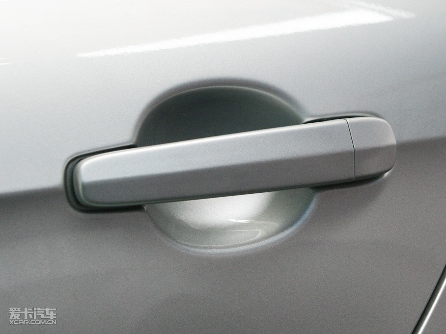 2010LCX30Ɏ 1.6L ք\Ӱ