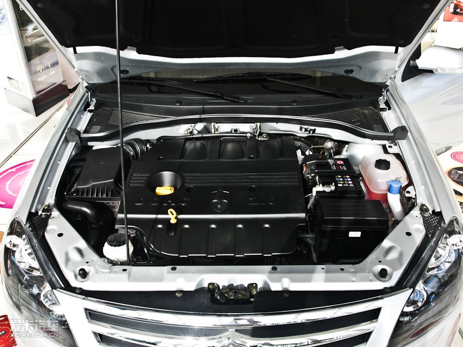 2011���L��CX30���� 2.0L �ԄӺ��A��