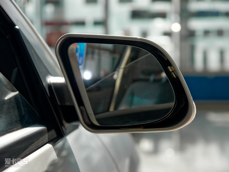 2011LCX30 1.6L քm̼