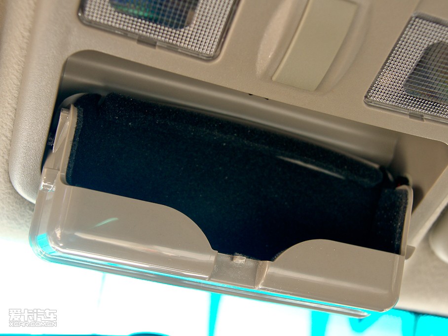 2011LCX30 1.6L քm̼