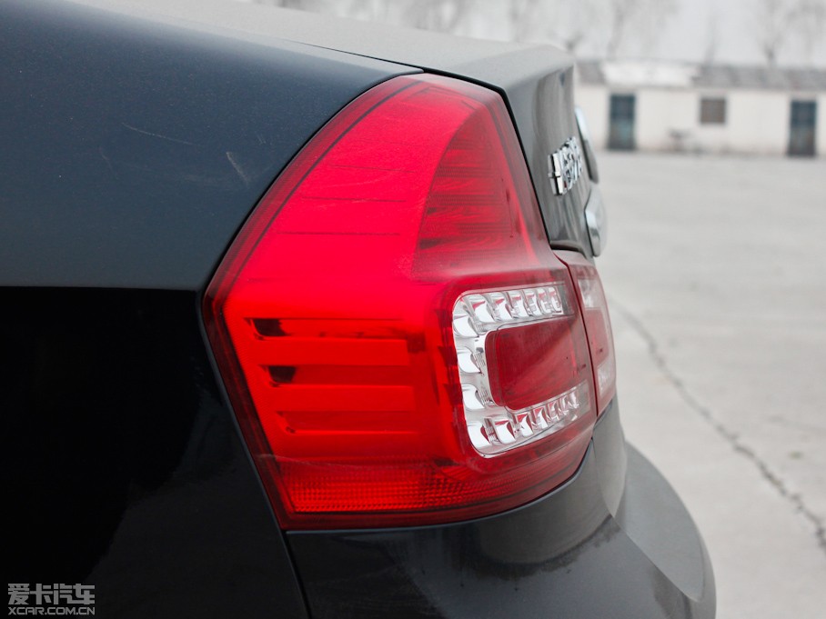 2011L(zhng)CX30 1.6L ք(dng)A