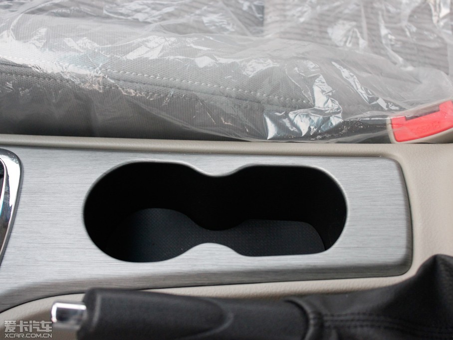 2011���L��CX30���� 1.6L �քӺ��A��